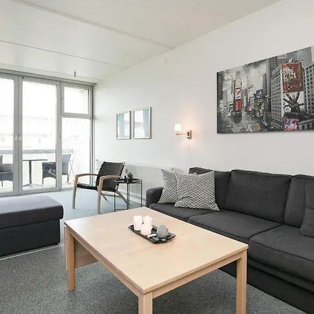 Apartment 6 Person On A In Blokhus